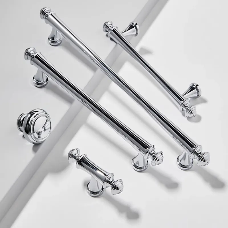 Minimalistisk Kökshandtag I Silverpläterad Krom