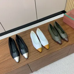 Färgsammanpassade plattbottenpumpor retro loafers enpedal skor