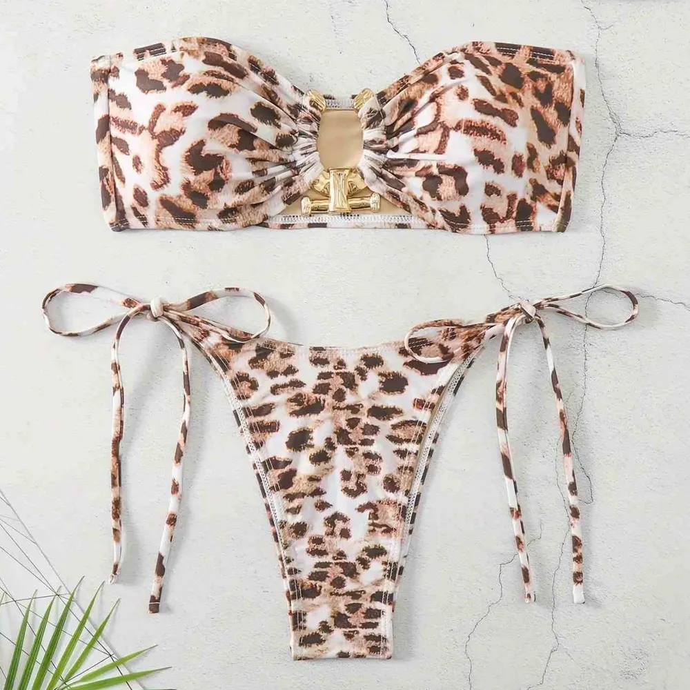 Stråfri U-formad Snörad Bikini
