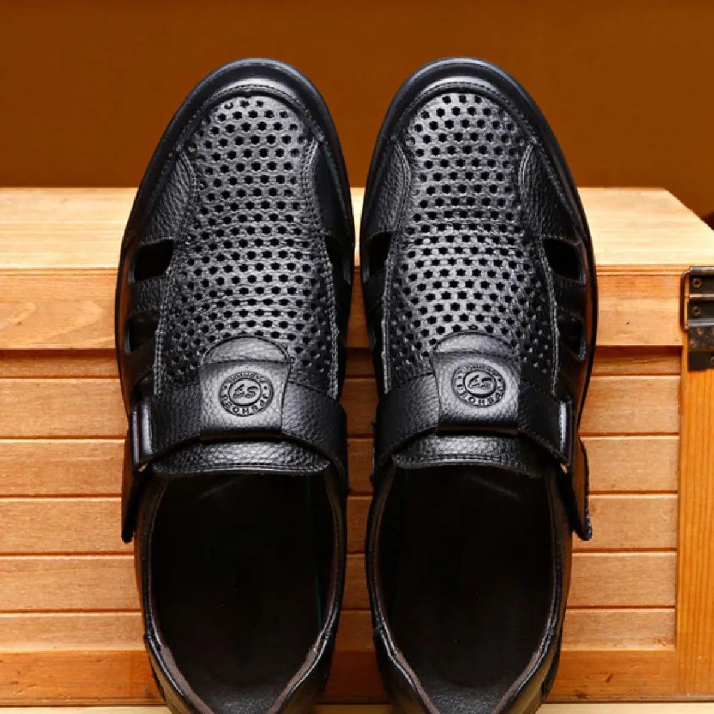 Sapatos de couro para homens de verão com design oco e respirável