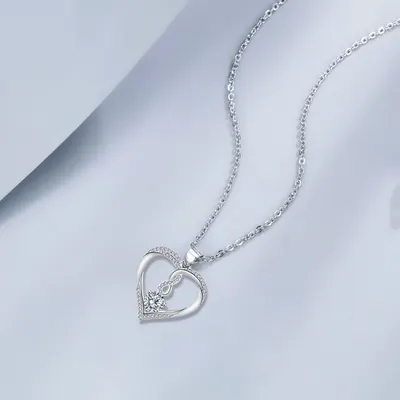 Colar Inlaid de Coração do Amor Infinito, de Alta Qualidade e com Temperamento Elegante