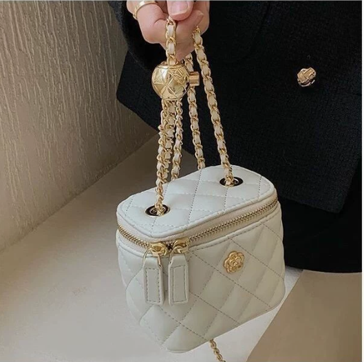 New Secret Garden Camellia Diamond Chain Box Small Bag