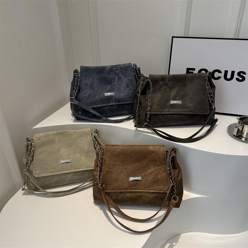 New retro commuter bag for women, advanced all-match tote chain underarm bag, simple large-capacity shoulder messenger bag