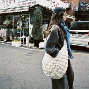Summer new pleated cloud puff crossbody bag