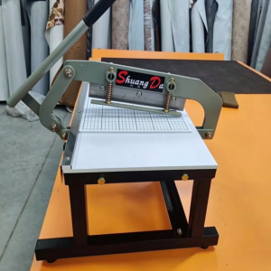 12  Zigzag Fabric Sample Cutting Machine for Textile Swatch