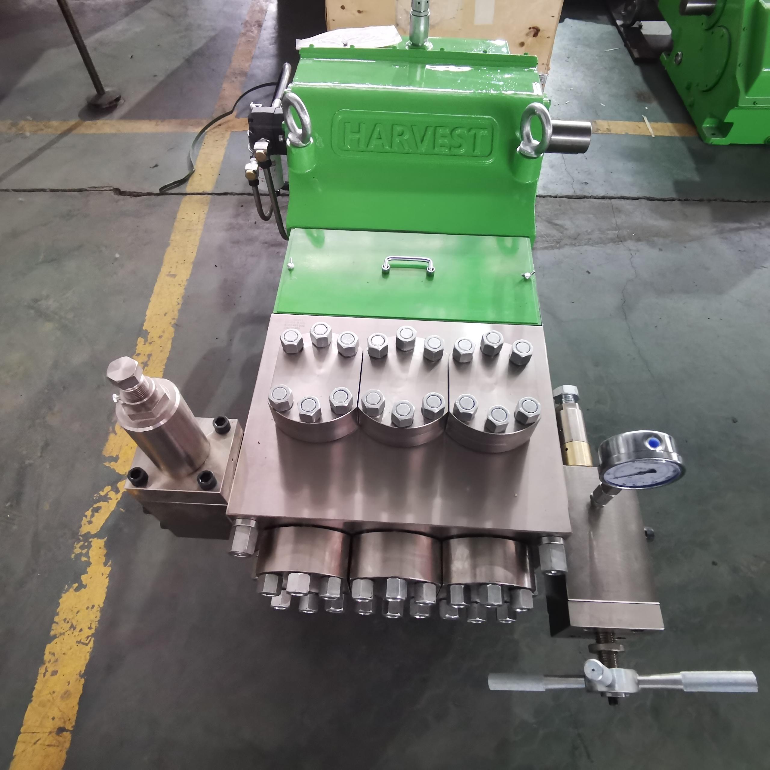 High Pressure and Large Flow Pump Essential for Oil Exploitation