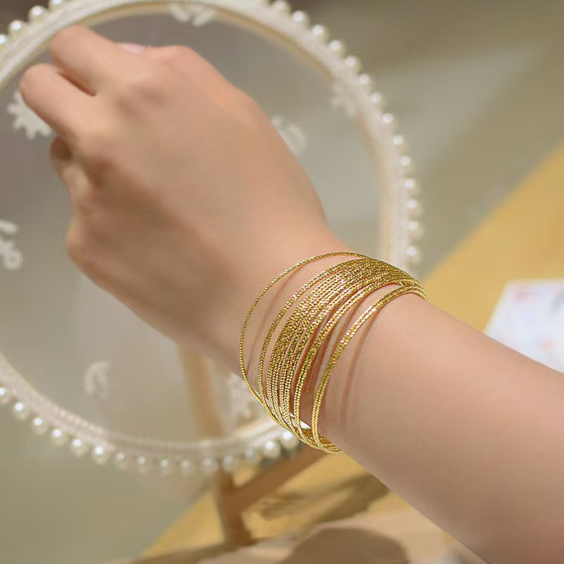 30개 C자형 오픈 커프 뱅글, 금속 오픈 와이어 팔찌, 2021년 최신 트렌드 패션 브러시 마감 주얼리