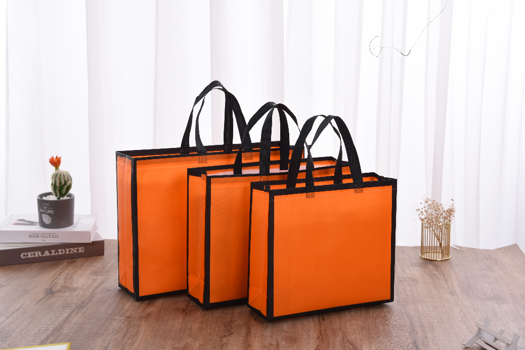 Bolsas de tela no tejida con logotipo personalizado para compras, bolsas de transporte plegables y ecológicas, venta al por mayor.